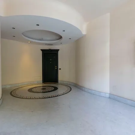 Nuovo Con Posto Auto A 50 Mt Dal Mare Daire Alassio